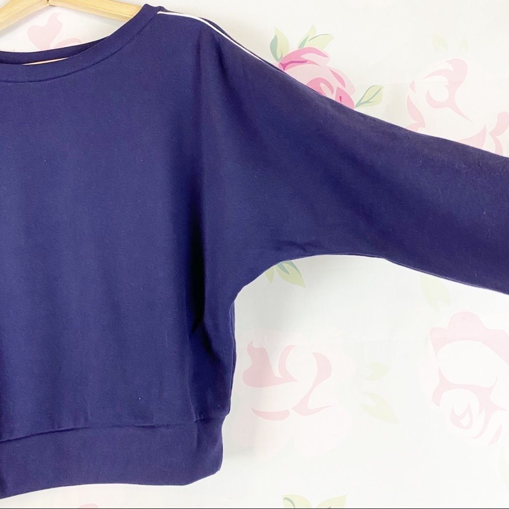 NEW Levi’s Basic Blue Cropped Sweatshirt XS - Picture 6 of 8